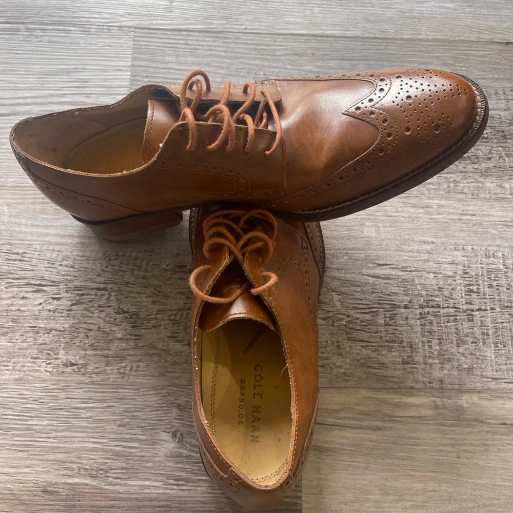 Cole Haan Oxford Wingtip shoes Sz 8M